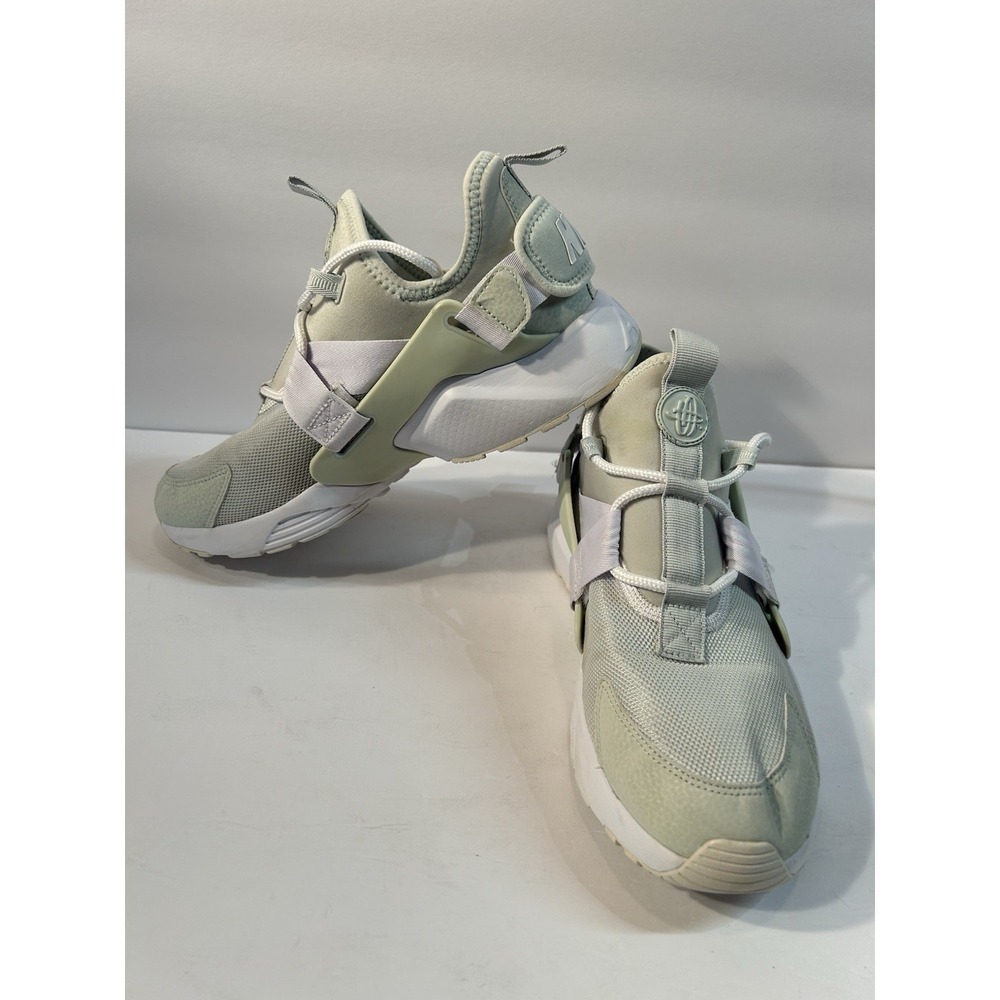 Nike Air Huarache City Low Green Mint Womens Size 9 AH6804-005 Rare Grey Running - Picture 6 of 9